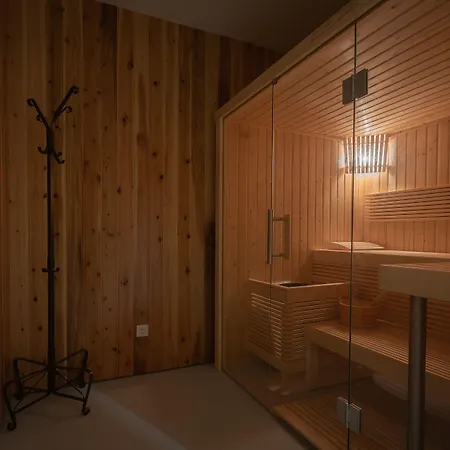 Sul & - Azores Lagoa (Azores)