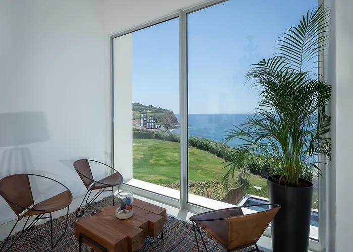 Sul & - Azores Lagoa (Azores)