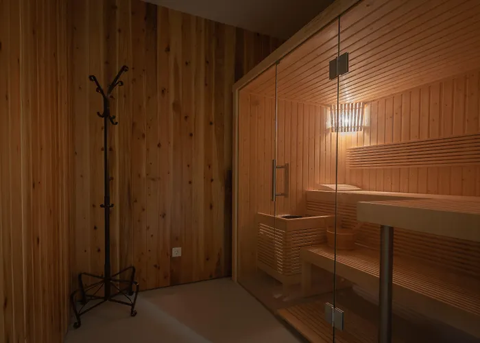 Sul & - Azores Lagoa (Azores)